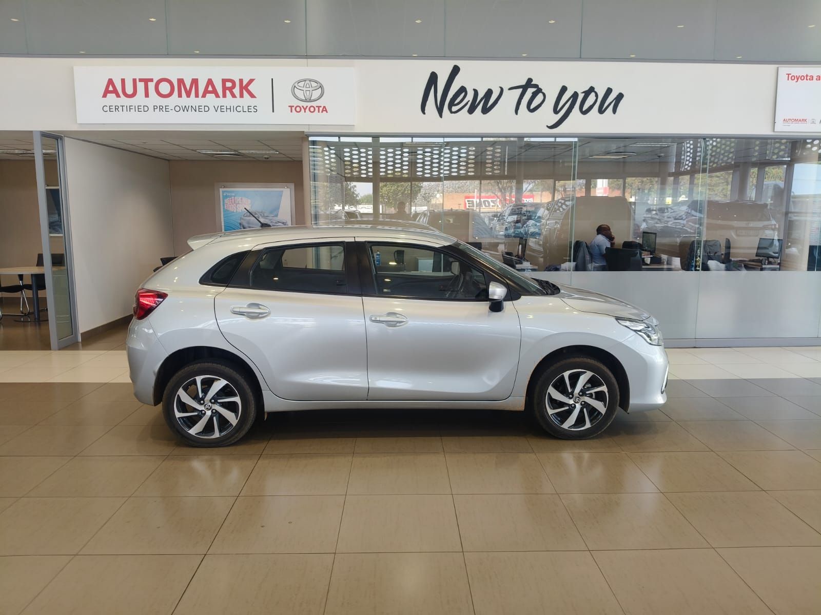 Used car gallery