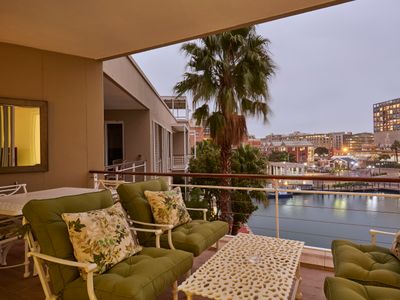 Modern V&A Waterfront Unit