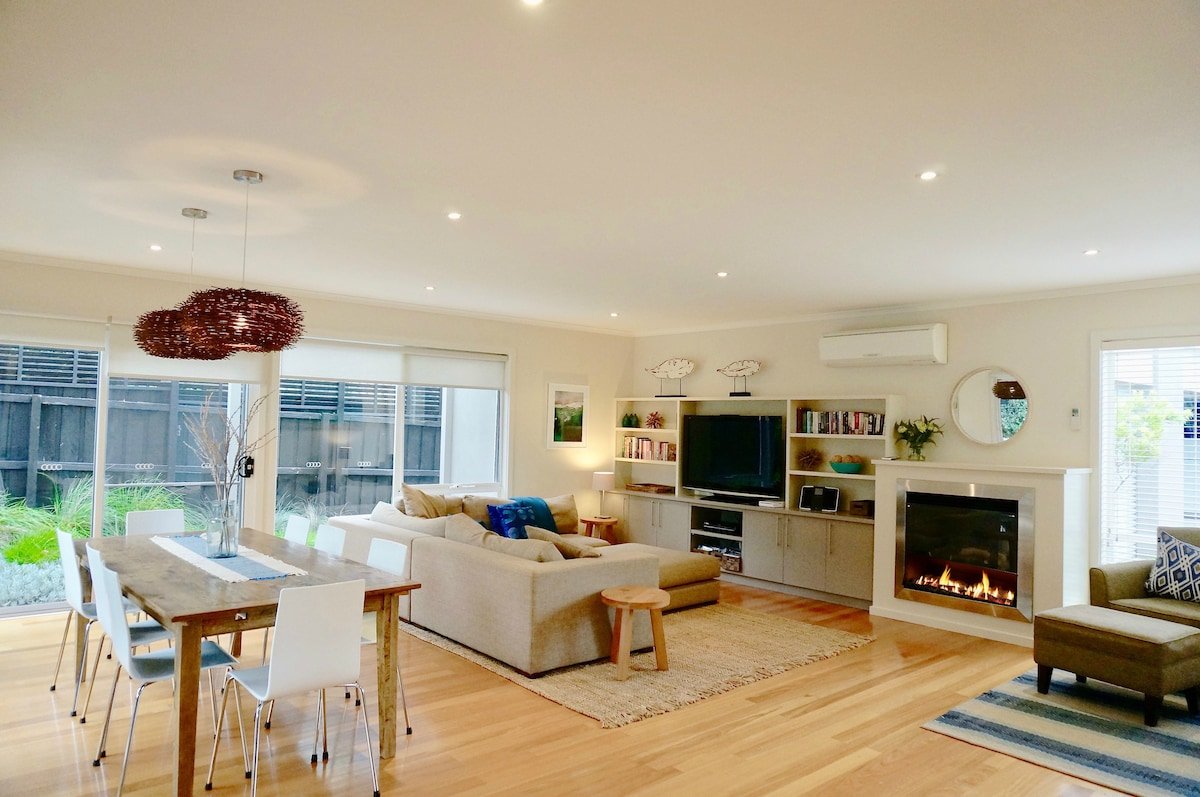 Beachcomber gallery image 2