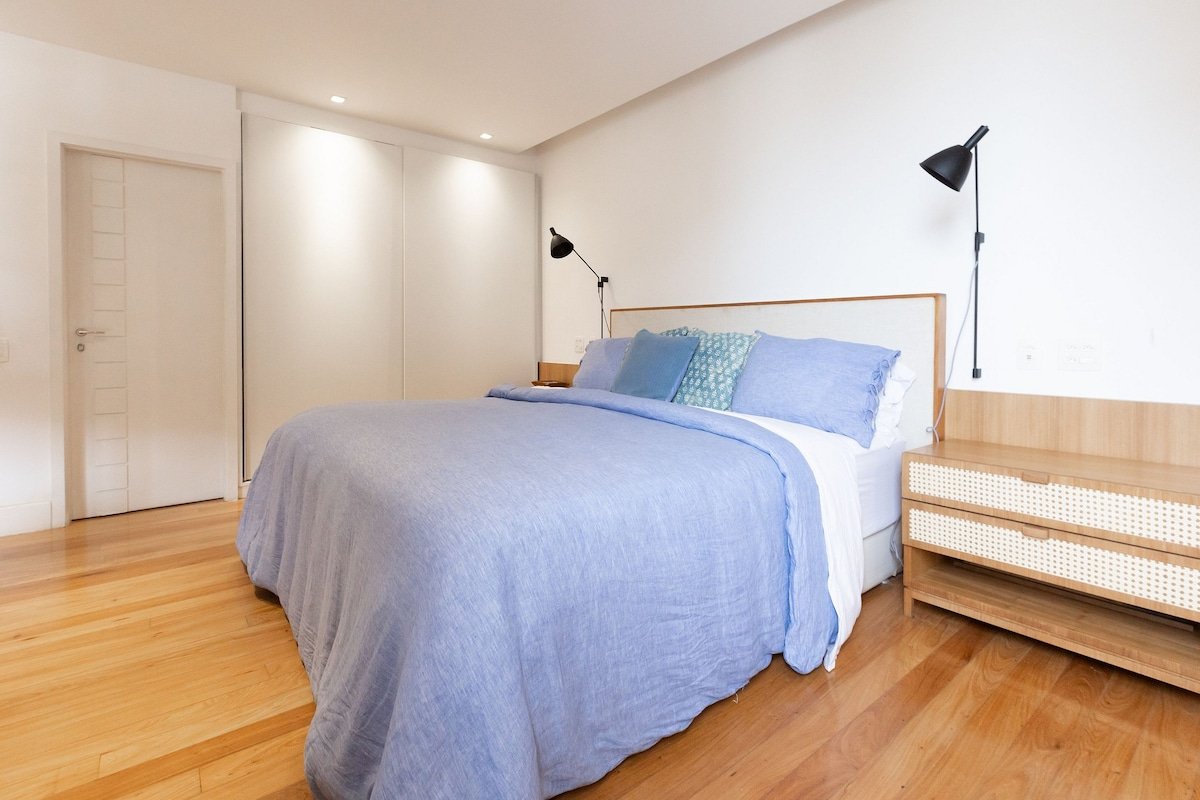 Leblon | Penthouse 750m² Seeview, Pool & Sauna gallery image 3