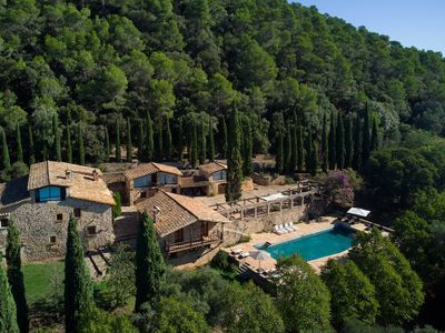 spectacular 17th century house in a rural setting