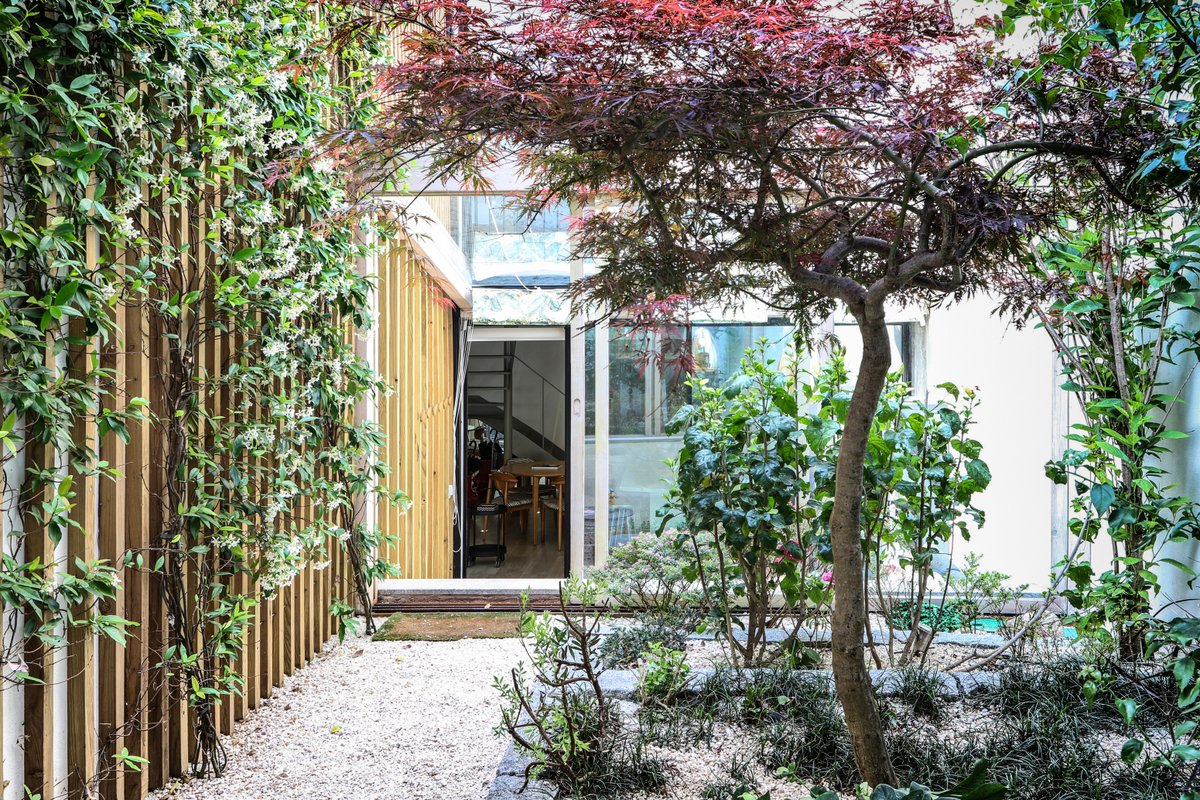 T’Luz · 2 Bedroom by the Sea w/ Sunroom Garden