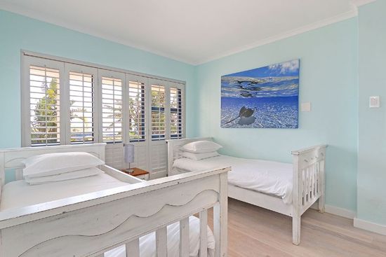 Photo 4 of Llandudno Breakers accommodation in Llandudno, Cape Town with 7 bedrooms and 7 bathrooms