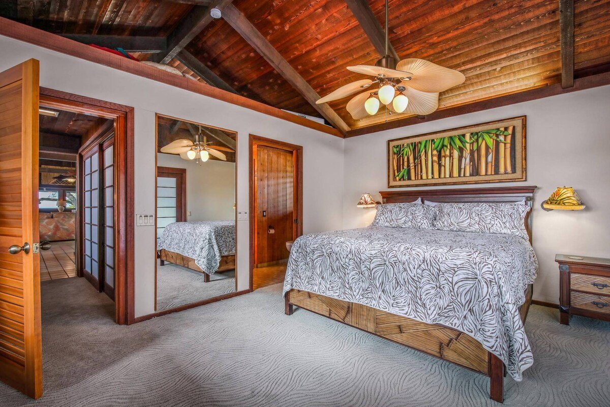 Luxury Oceanfront in Kona gallery image 4