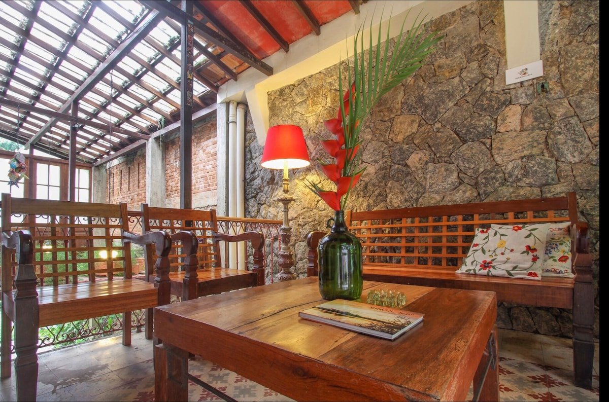 Conforto e charme em meio a natureza gallery image 5