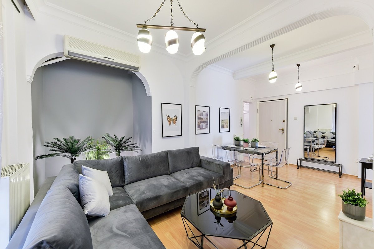 Porto Sea View Apartments- Mitropoleos gallery image 2