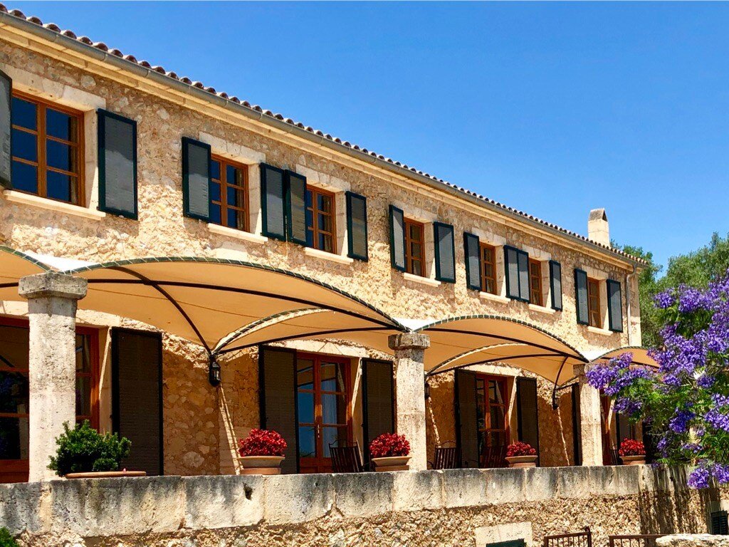 Unique luxury Villa ,100m2 pool close to the sea gallery image 5