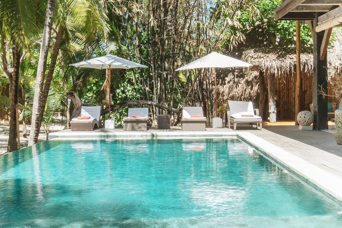 Casa Dewa, Luxury beachfront in Santa Teresa gallery image 2