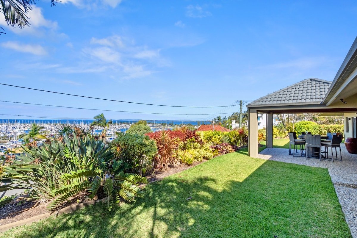 180° Harbour View Luxury Home – The Boat House gallery image 5