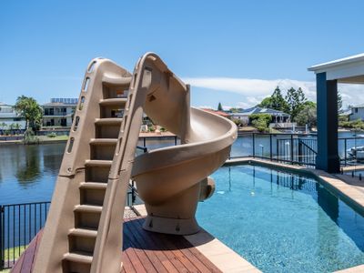 Parrearra Paradise On The Canal With Water Slide!