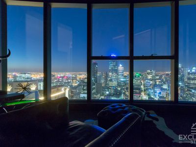 Luxurious 3-Bed 2-Bath 1-Car with WiFi II