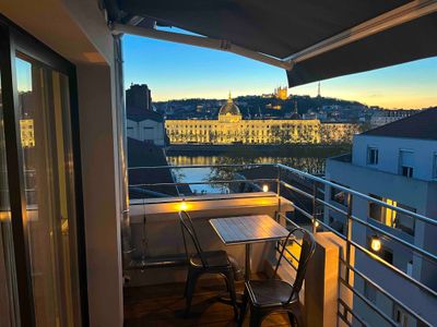 Terrasse&vue sur Lyon/Fourvière-2ch-Climatisé