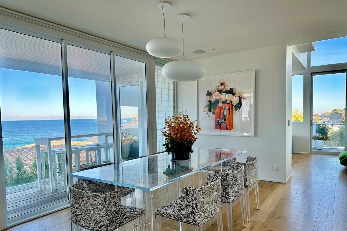 Tamarama Beach House gallery image 5