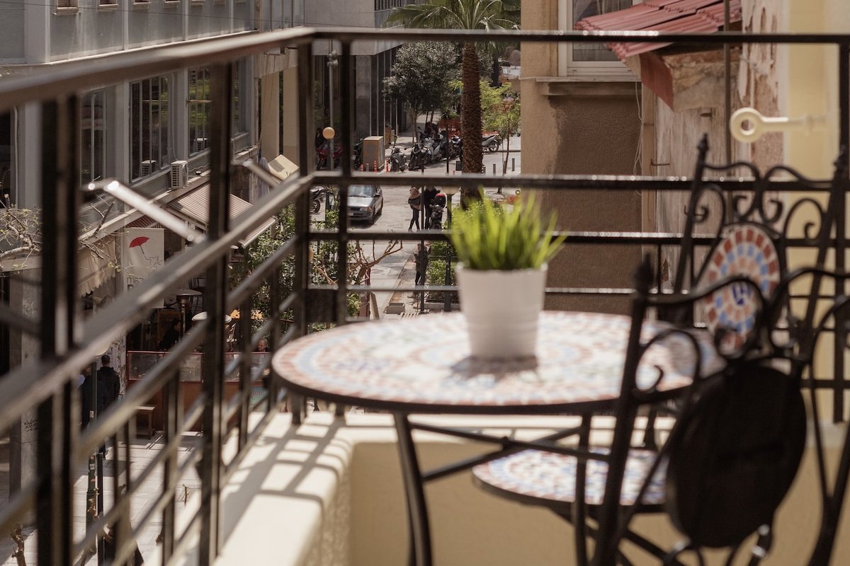 Monastiraki Urban Apartment, next to the Metro. gallery image 5