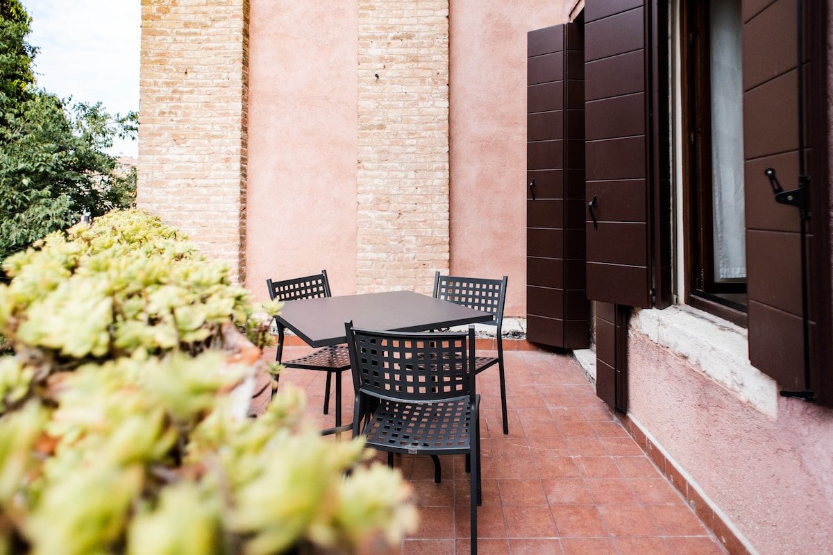 Ciliota Deluxe 027042-LOC-16239 gallery image 2