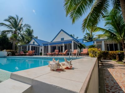 Villa Turquesa: Your Luxurious Caribbean Escape