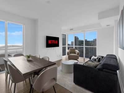 CN Tower View/MTCC + Parking/HotTub/Pool/Gym