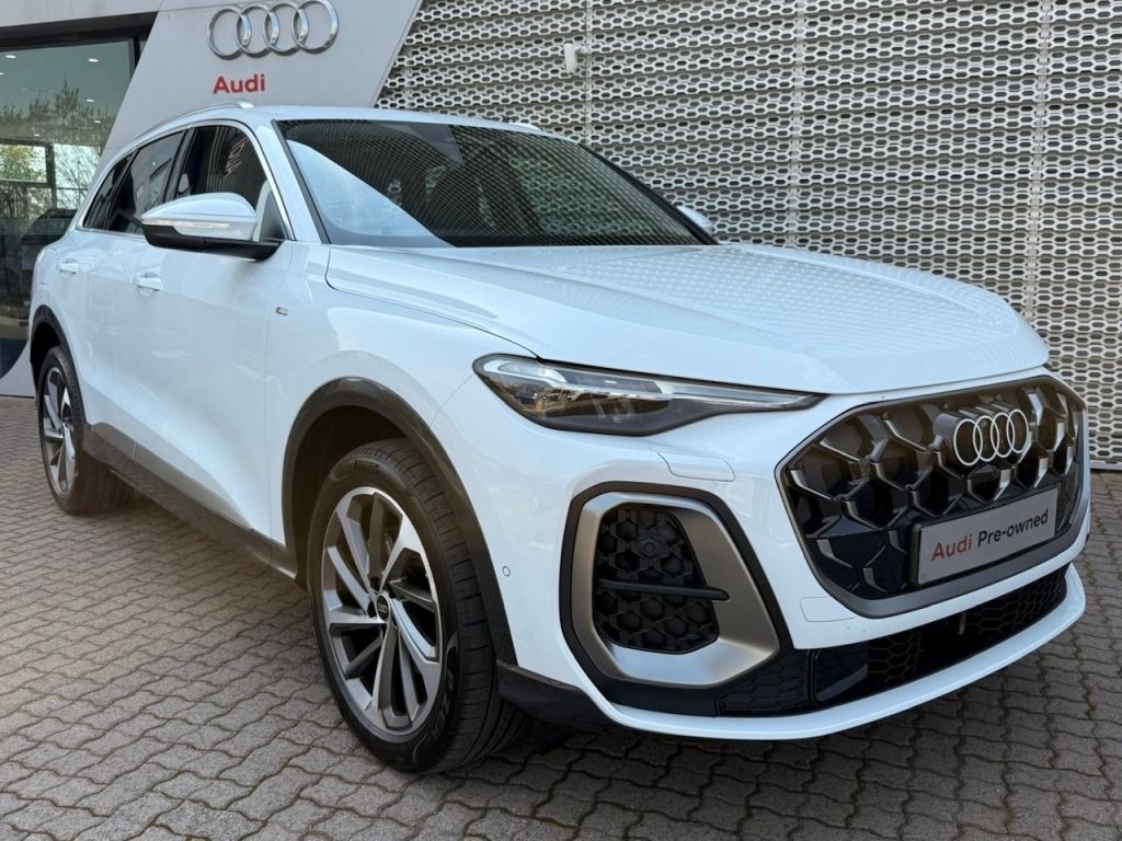 AUDI Q5 2.0 TFSI QUATTRO S TRONIC S LINE for Sale in South Africa