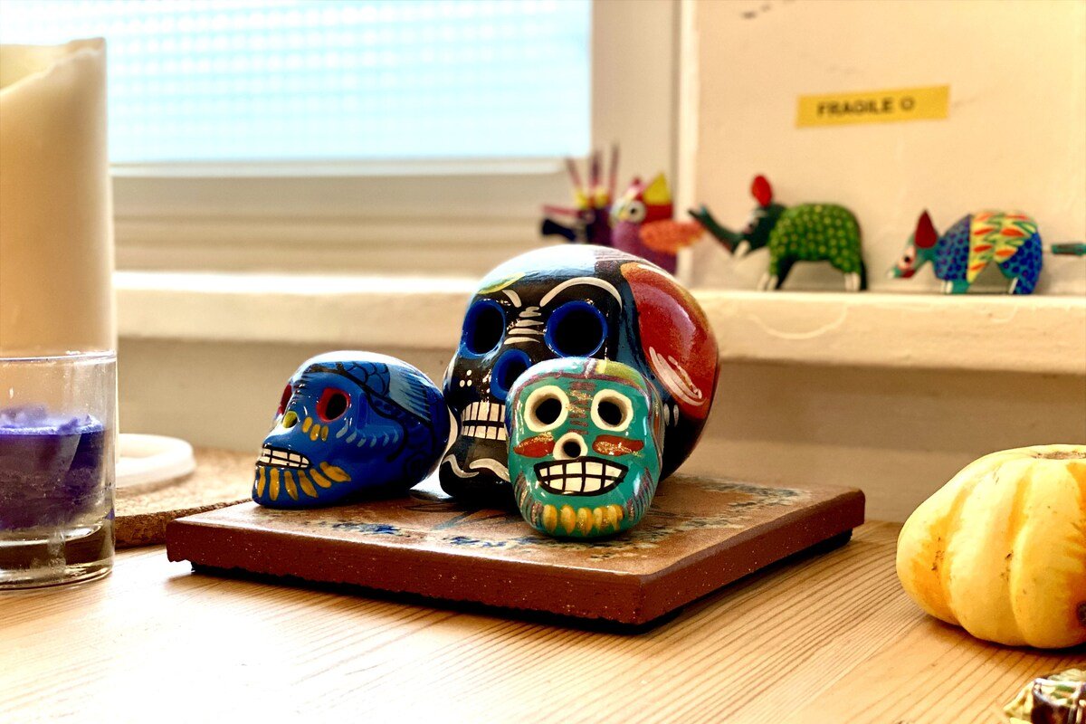 Southwestern Bungalow – Central & Cozy/2BR/2 Bath gallery image 4