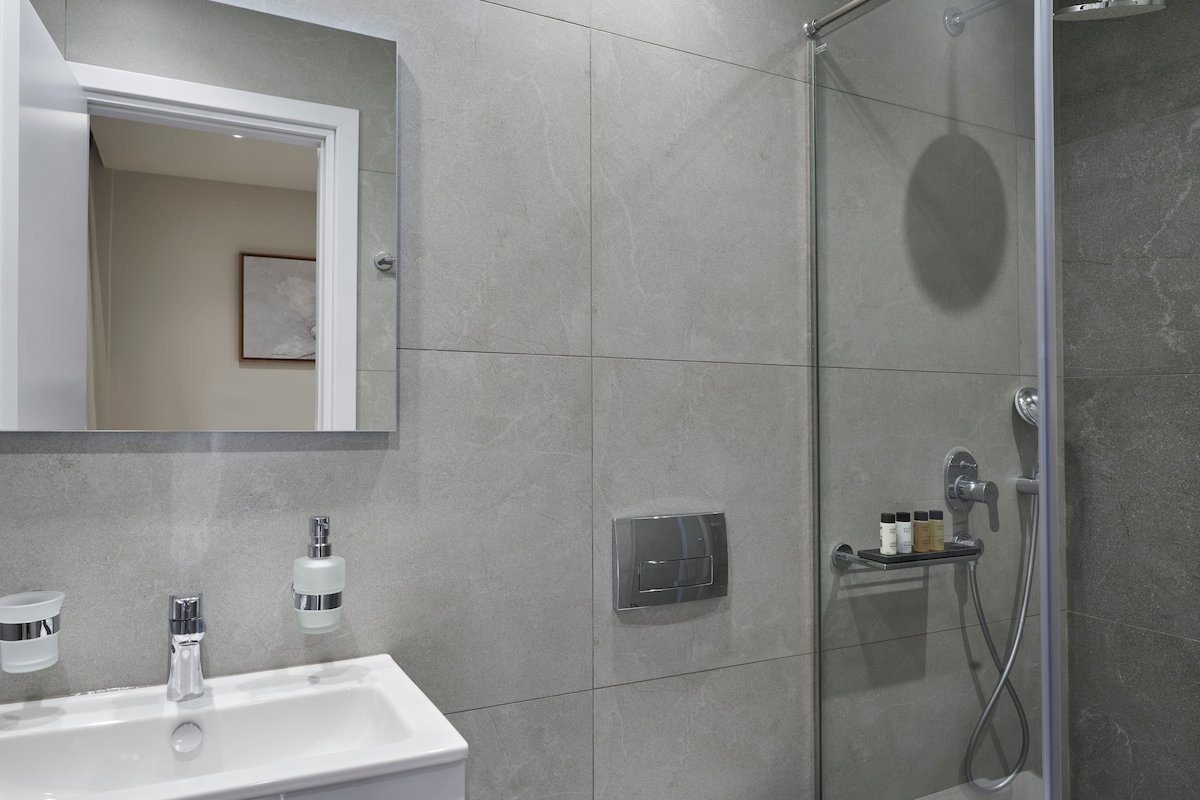 Apartment with 2 BDR & balcony, near Kolonaki area gallery image 5