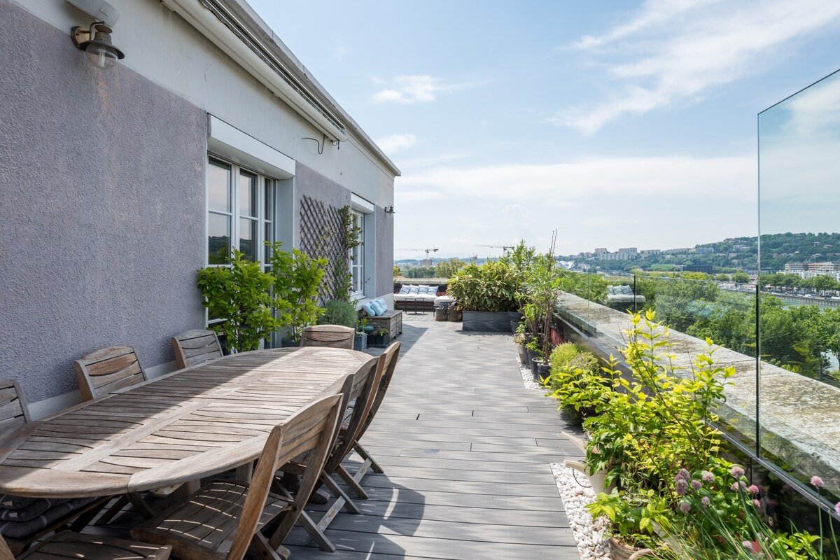 Appartement grande terrasse vue panoramique et spa gallery image 3