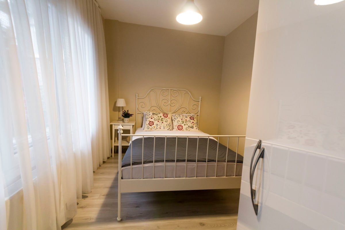 Classic Apartment (Garden View) gallery image 3