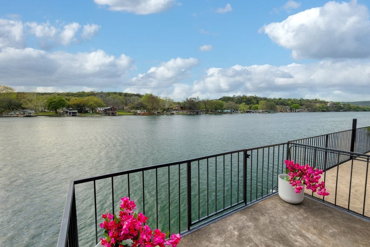 Lake Austin | Boat Dock | Hot Tub | Lake Views gallery image 3
