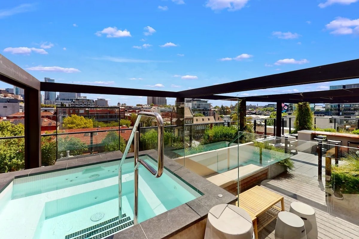 Modern, Luxury Retreat – Gym | Pool | Hot Tub gallery image 3