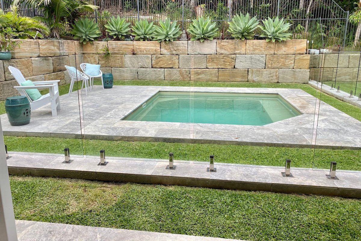 Sea Palms Beach House with pool gallery image 2