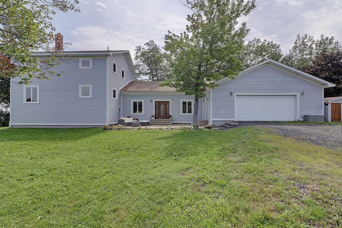 Shaleside-3Bed-sleeps11-lakehouse-private/peaceful gallery image 5