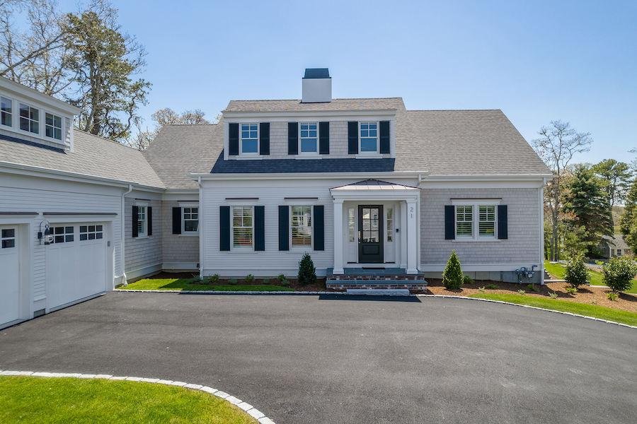 Prime Chatham Retreat with Pool, Spa & Style gallery image 4