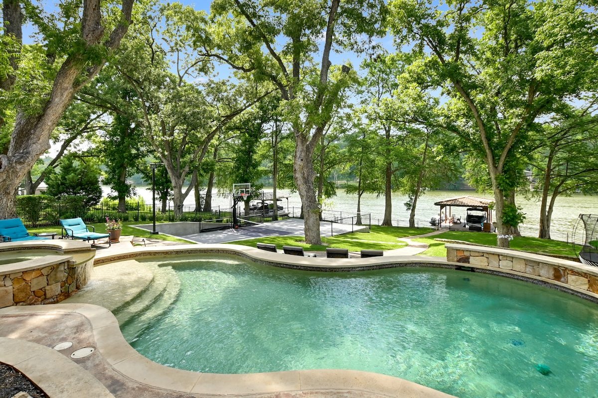 Above Casa TranquilityI Lake Austin I Pool&Spa l P gallery image 2
