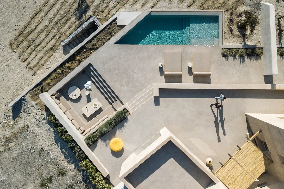 King Albus Villa with Private Pool, Sunset View gallery image 3