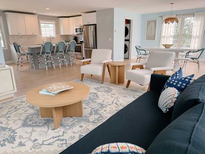 Bonnet Beach Bungalow|5bd|Deck|BBQ|Walk to Beach