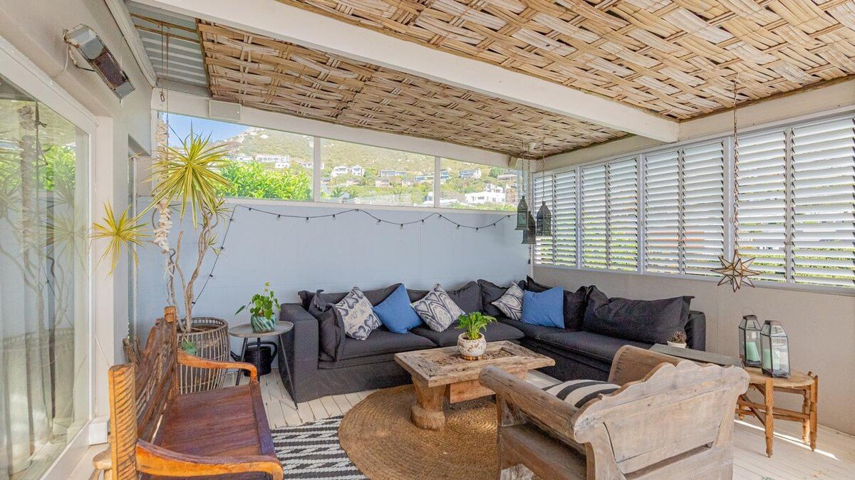 Beach house in the land of dreams gallery image 4