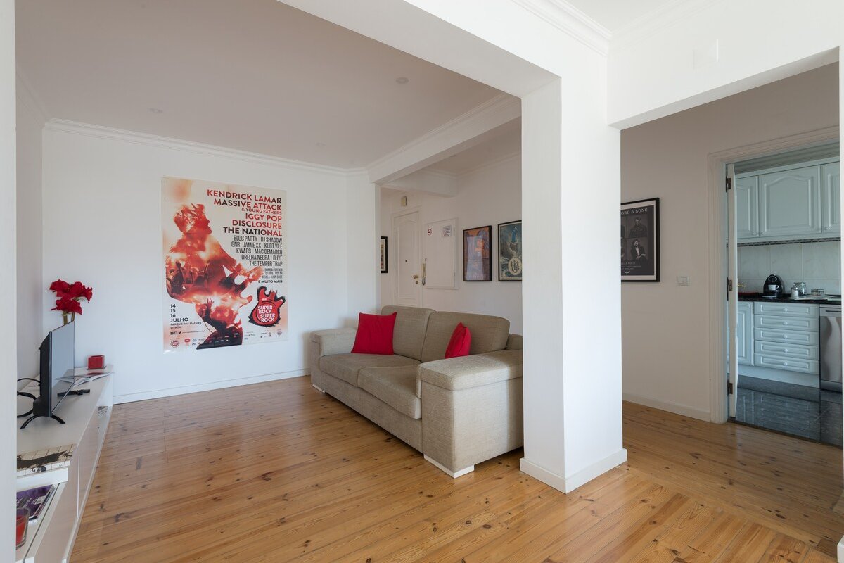 Exciting Lisbon Filipe da Mata gallery image 3