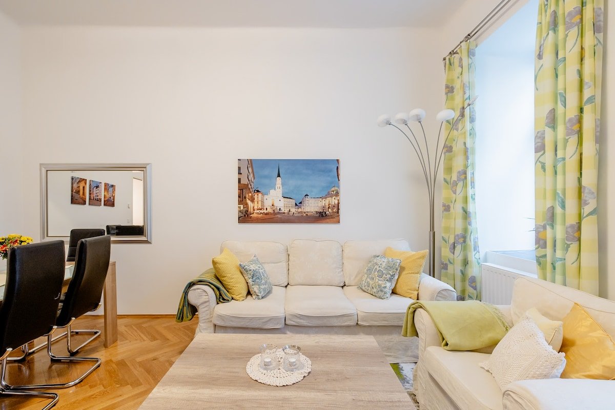 City Centre with Garden – Apt. 11 gallery image 2