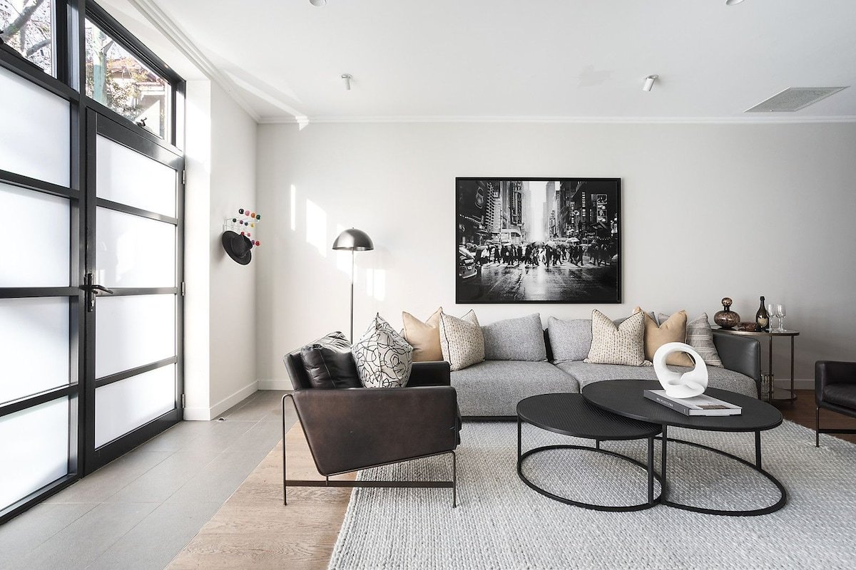 Urban Luxury in Surry Hills gallery image 3