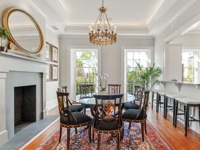 Luxury CBD Home | Downtown