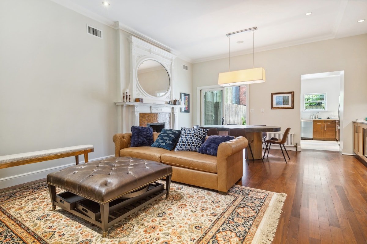 UWS Park Block Triplex with 3/4 BR and 3BTH gallery image 2