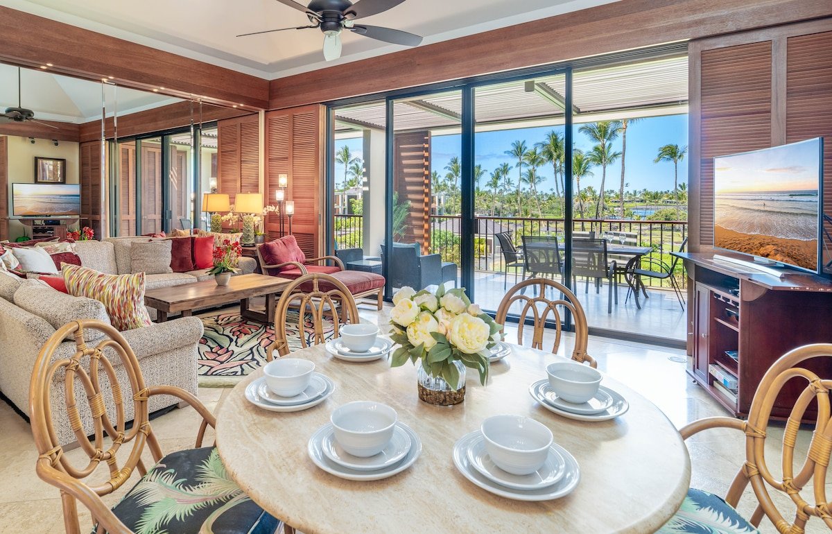 Oceanfront Mauna Lani 2 bdrm Condo, Steps to Beach gallery image 3