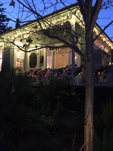 “Mainstay Cottage” Just Steps To Beach & Town! gallery image 4