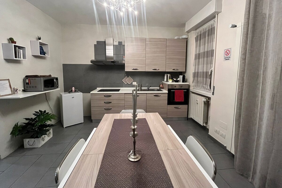 1️⃣ Whole “2 rooms apartment (up to 6 people)” gallery image 3