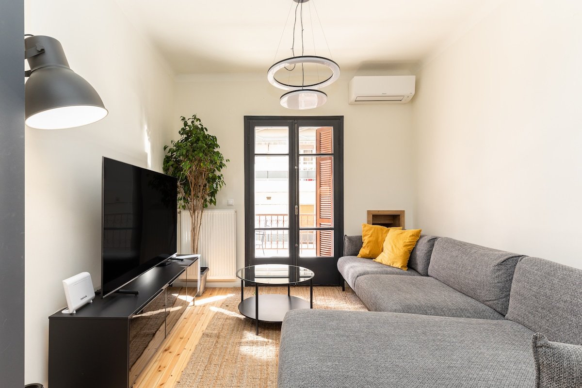 Vista by halu!: Spacious City Centre Home gallery image 2