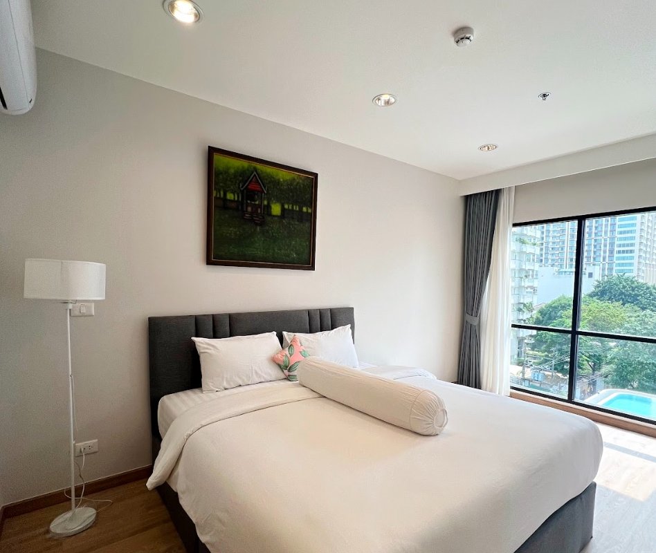 401: Luxury 4Beds 4BA High Ceiling, City/Pool View gallery image 4