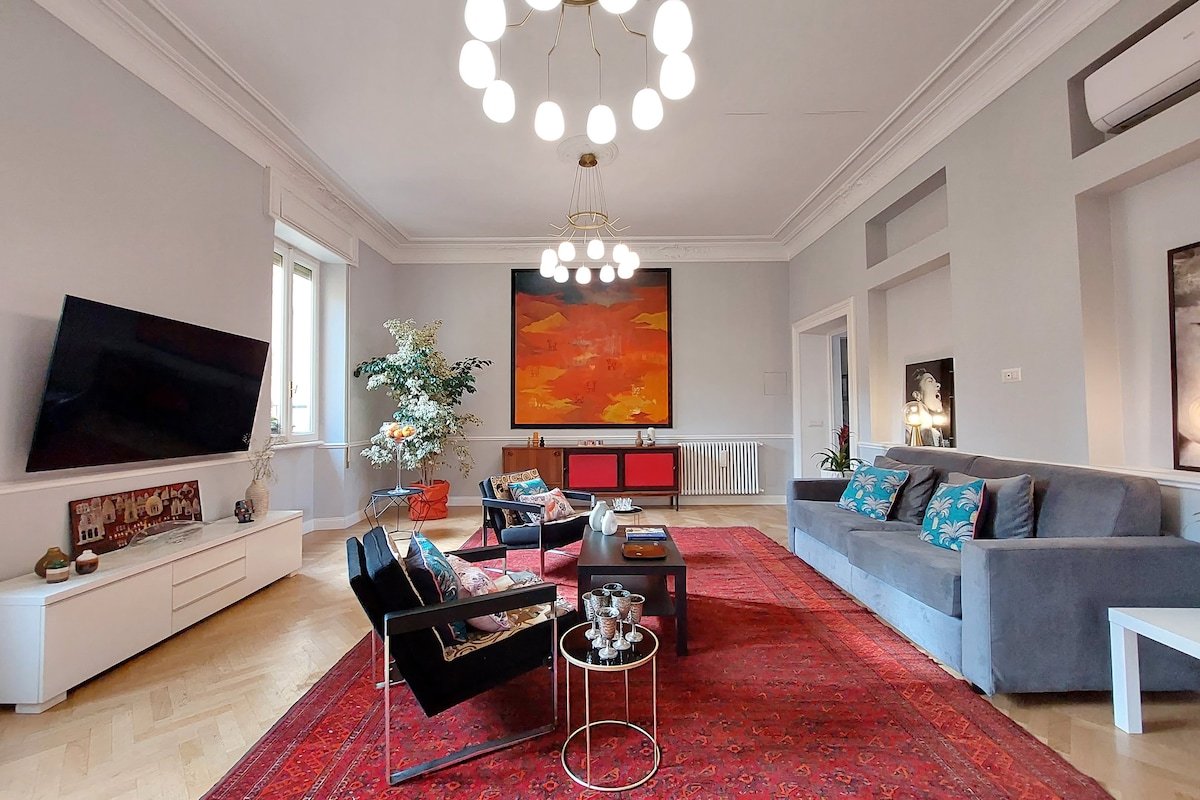 Luxury Terrace Rome Apartment gallery image 5