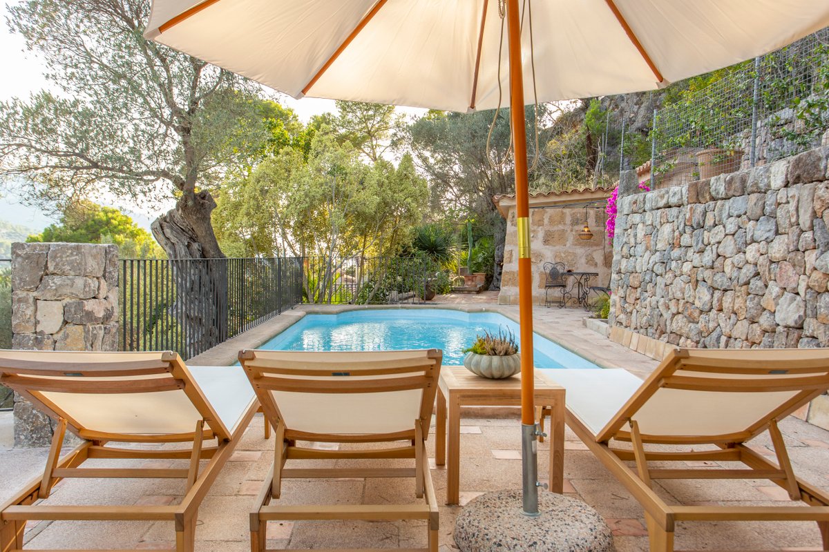 Mallorca Villa with Sea & Mountain Views