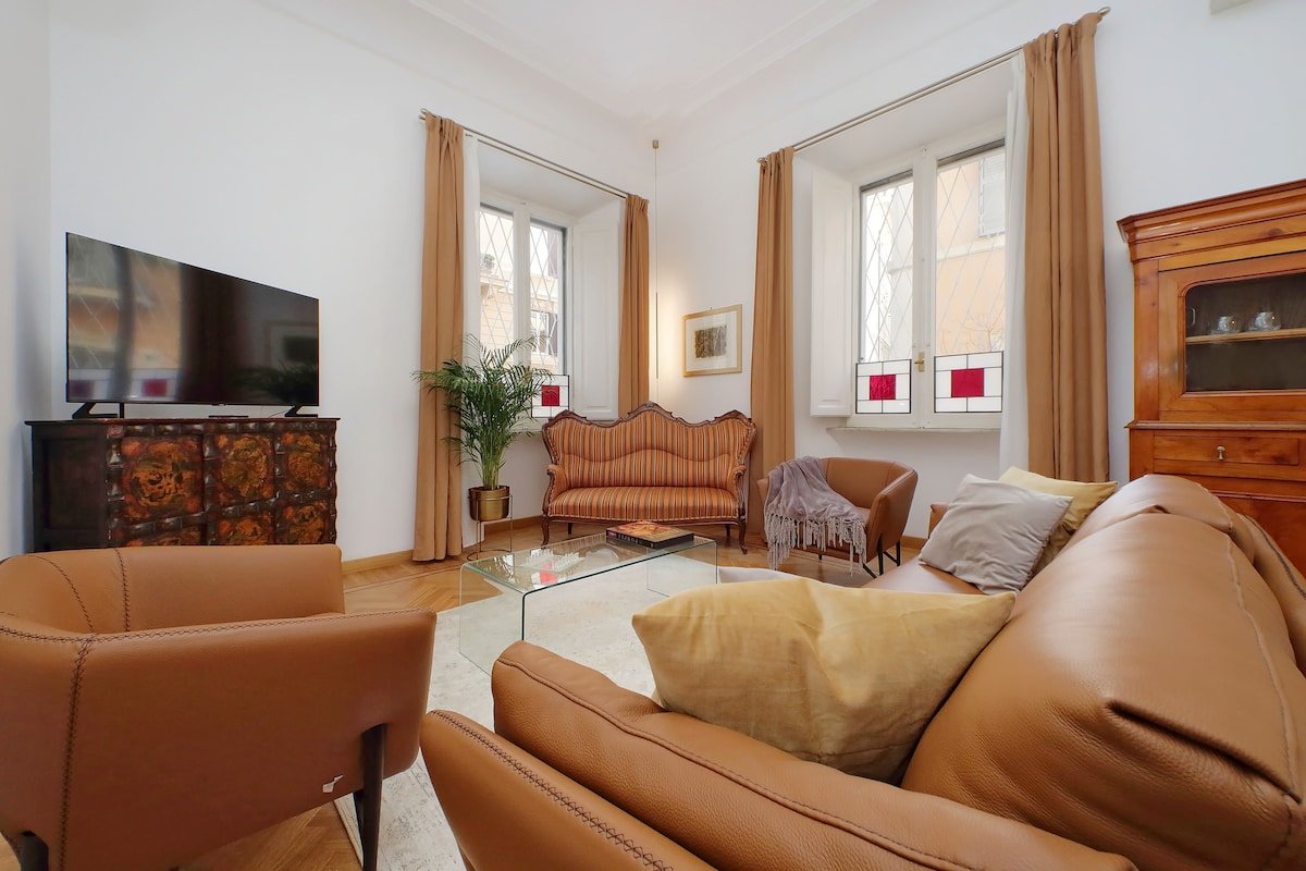 TreasureRome Vatican Charme 4BR gallery image 2