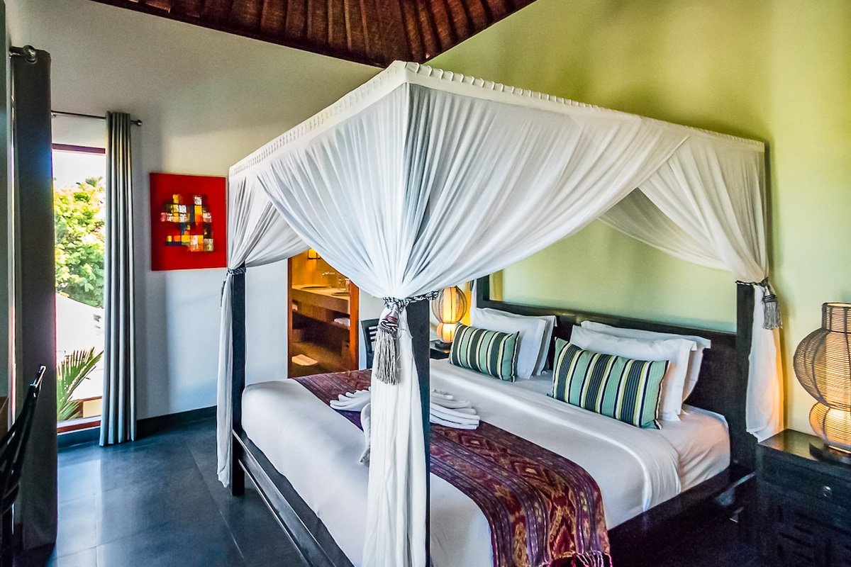 Villa Abakoi – 6 Bedrooms Villa in Seminyak gallery image 4