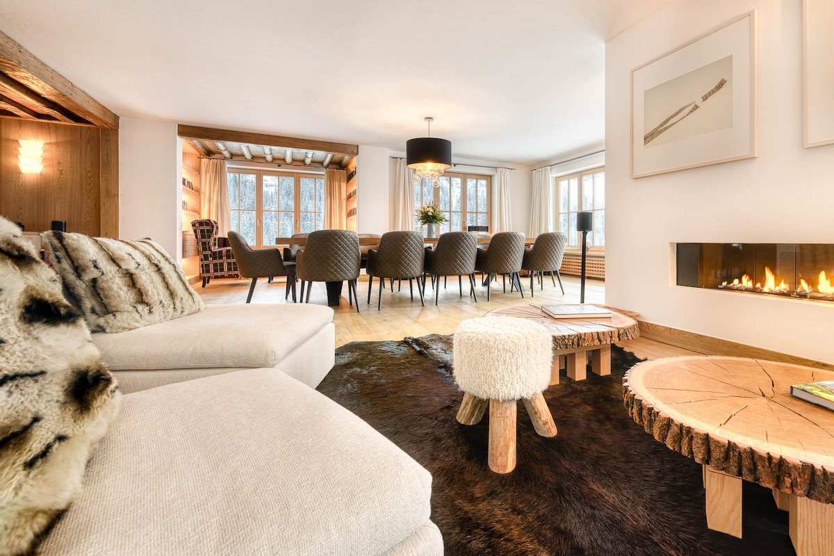 Chalet Lilly with Ski in – Ski out gallery image 2